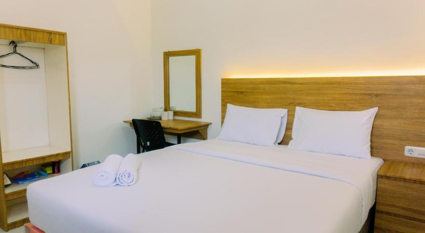 Cozy and Simply Look Studio No Kitchen Apartment Aeropolis Residence By Travelio