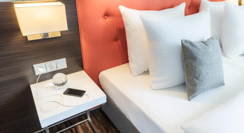 Image of Standard Room 9