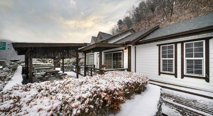 ホンチョン Hongcheon Anga Inn Pension 3つ星 ゲストハウス 眺望