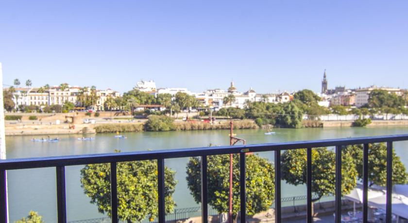 セビリア RentalSevilla Betis 3つ星 シングルルーム 施設