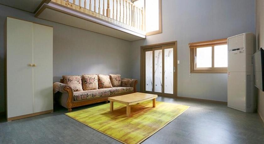 Image of Double Room 3