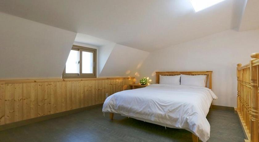 Image of Double Room 3