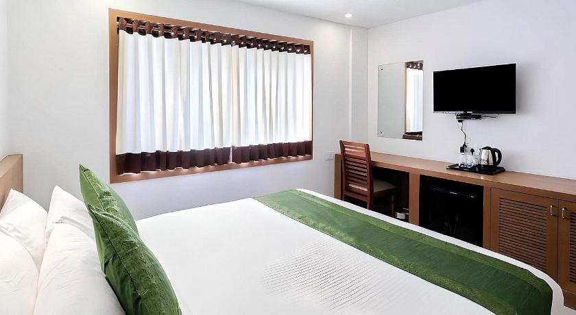 Seaflare Beach Resort & Spa - image 40