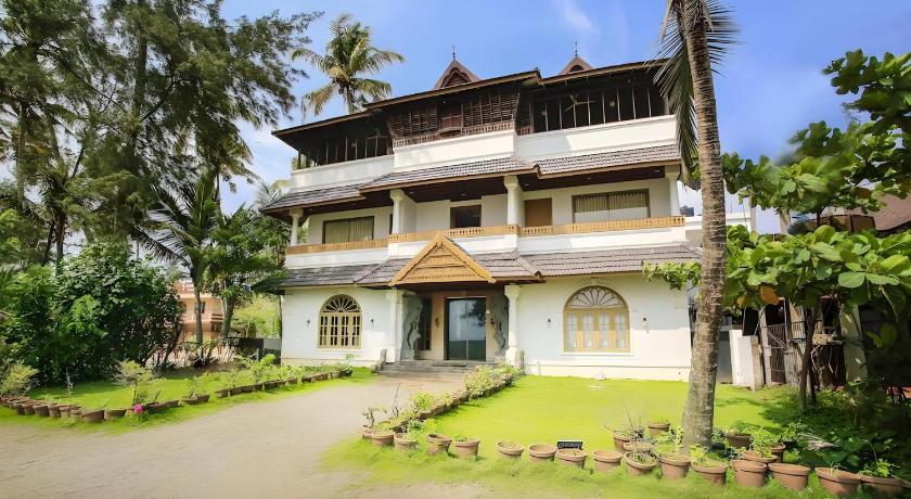 Seaflare Beach Resort & Spa - image 11