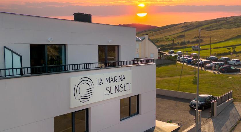 サンタ・クルス・デ・ベサナ La marina sunset 3000 4つ星 ゲストハウス 施設