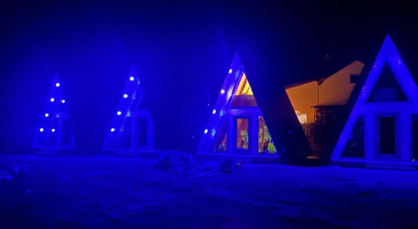 Camp Danis plav