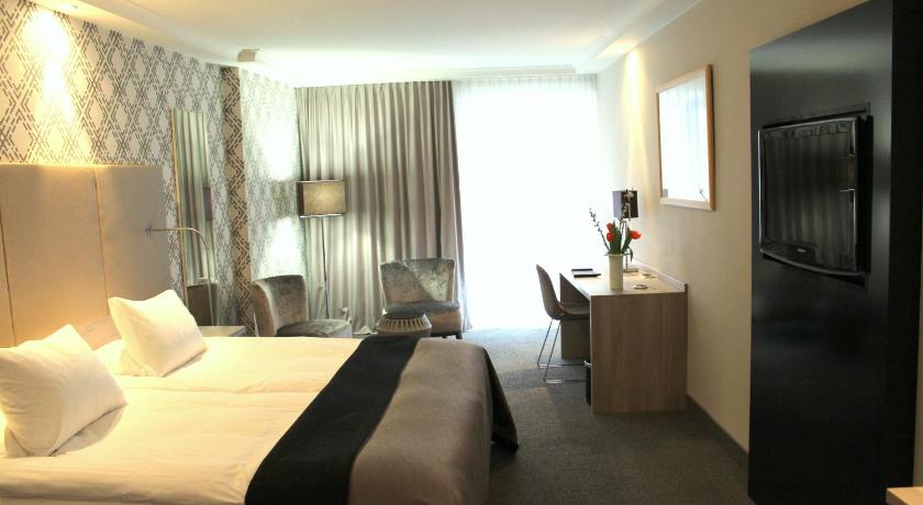 Image of Superior Room 10