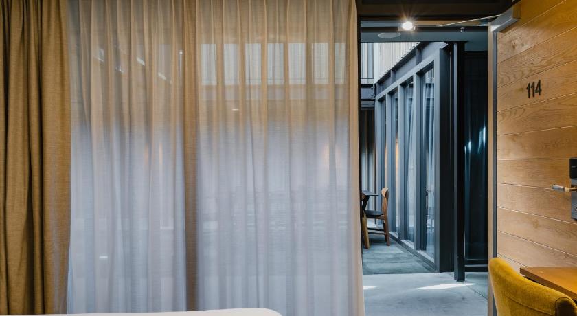 Image of Indoor Double or Twin Room (Atrium view) 13