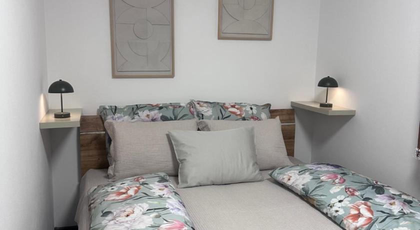 Apartman Leona
