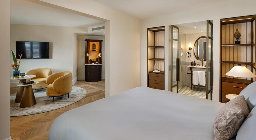 Image of Junior Suite Double or Twin 0
