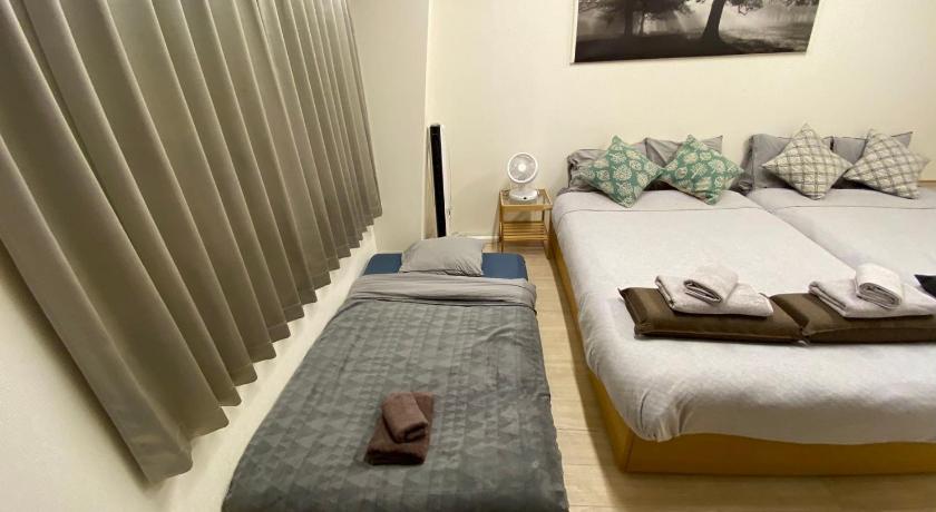 오사카 新大阪徒步30秒 Shinosaka Station 30s, Direct to Kansai Airport 關西空港直達, Universal Studio 16 mins, Umeda 6 m 2성급 싱글룸 스위트룸