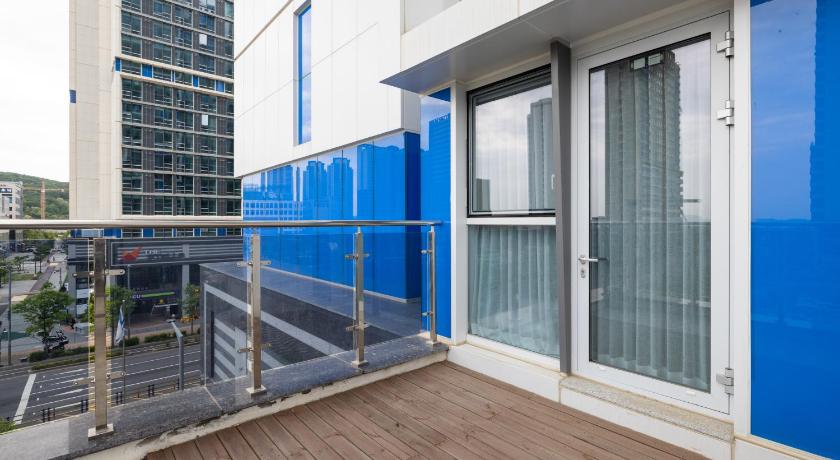 Incheon Grand Bleu Hotel & Residence Hotel room