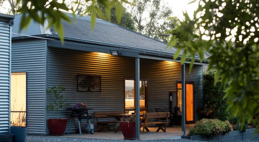 Omaroo High Country Retreat
