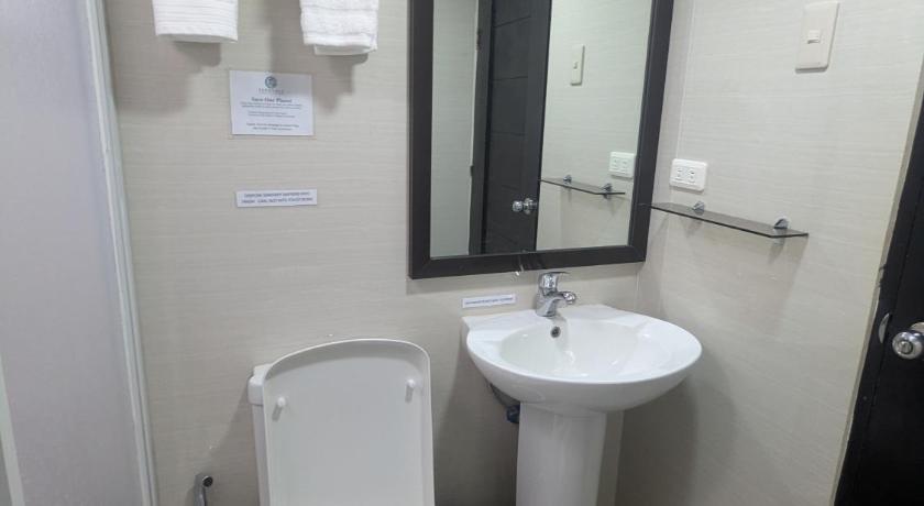 Image of Premium Triple Room 15