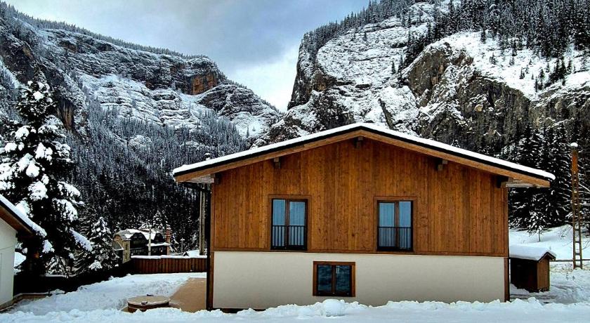 Grand Chalet Lacu Rosu