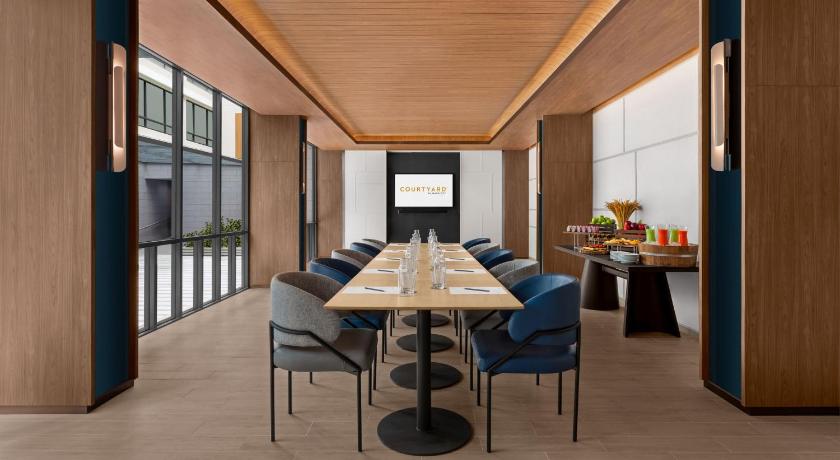 방콕 코트야드 바이 메리어트 방콕 수쿰빗 20 (Courtyard by Marriott Bangkok Sukhumvit 20) 4성급 호텔 수영장