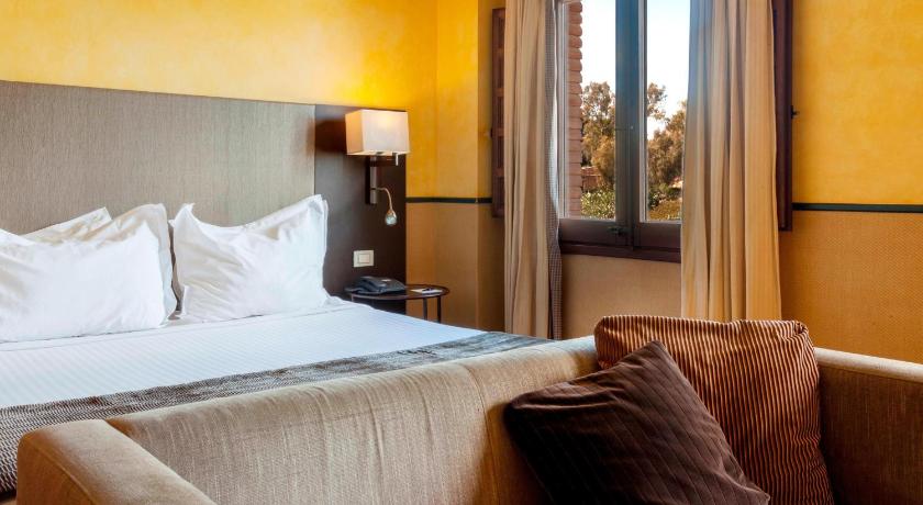 Image of Superior Twin Terrace, Guest room, 2 Twin 7