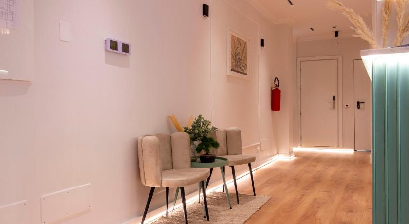 Rome AD Suites Nazionale 3-Star Hotel pool