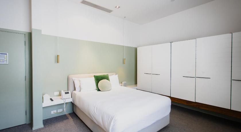 Image of Deluxe Room 4