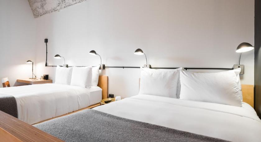 Image of Double Queen Loft (MI - QNQN) 1