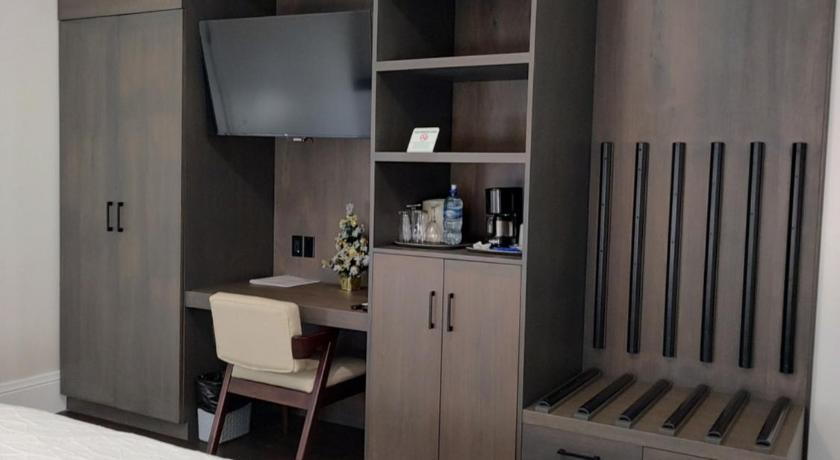 Superior King Room - Verandah Access attēls 3