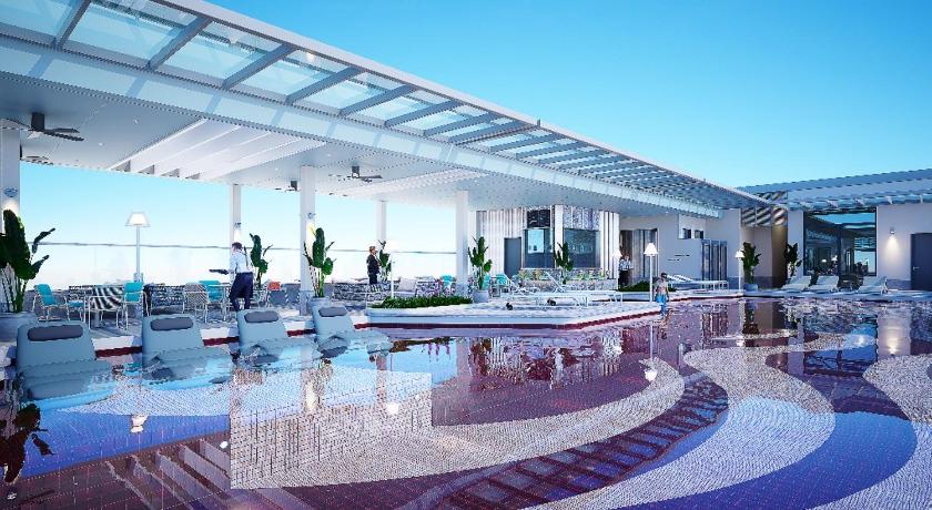 Fifth Avenue Hotel – Penang Island, NY