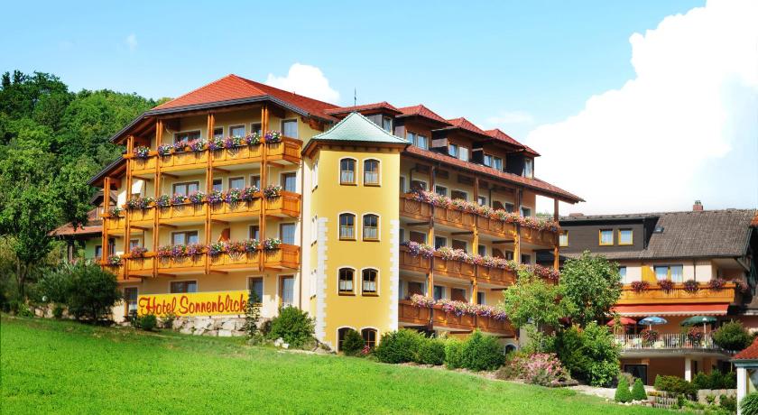 Hotel Sonnenblick — Hotel in Bad Staffelstein
