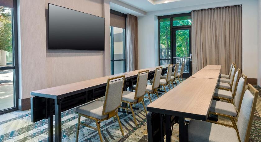 애틀랜타 (GA) Courtyard by Marriott Atlanta Midtown 3성급 호텔 외관