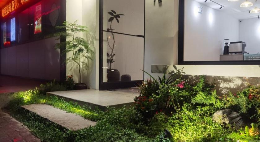 Xingle Hotel(Suzhou Guanqian Street Pingjiang Road) - image 10