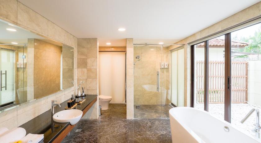 Image of Four-Bedroom Beachfront Villa 2