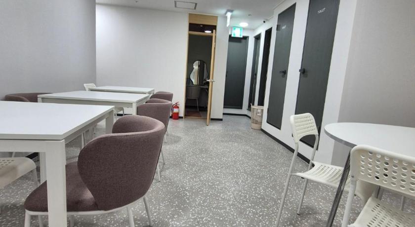 서울 올스테이 호스텔 (All Stay Hostel) 2성급 호텔 로비