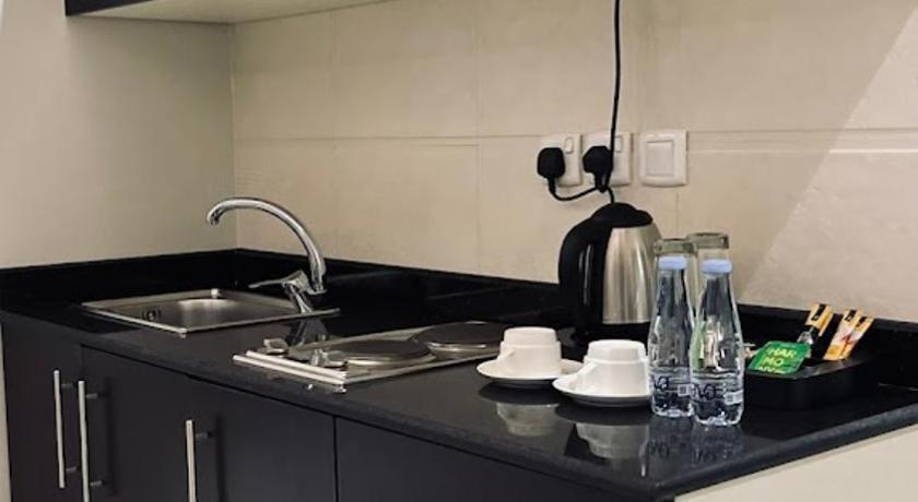 Gold Inn Serviced Apartment - image 5