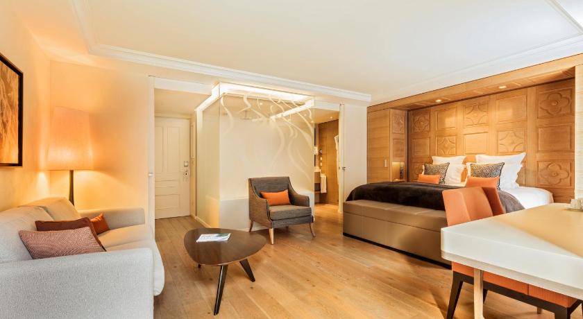 Image of Junior Suite 7