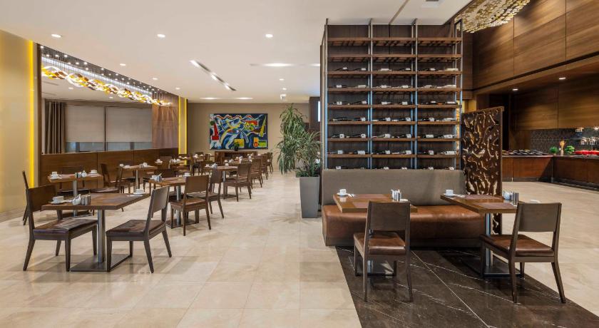 Ramada Plaza Istanbul Tekstilkent - image 2
