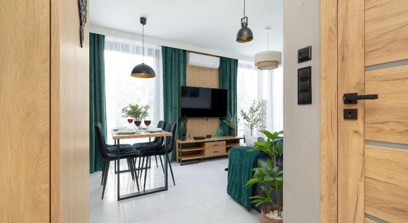 扎科帕内 Prestizowe Goralskie Apartamenty w Sercu Zakopanego & Parking by Noclegi Renters 4星级 民宿 大堂