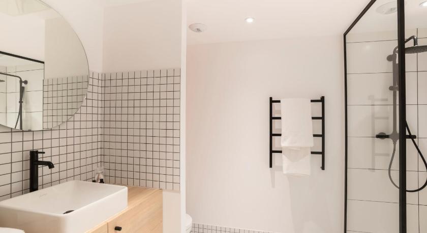 Image of Double Room with Sofa Bed (3 Adults) 2