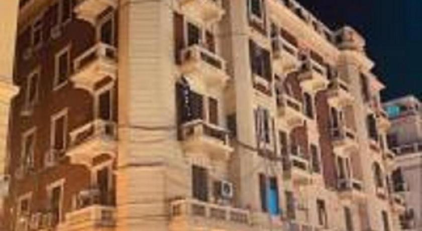 Pharoah's Palace Hostel - image 3
