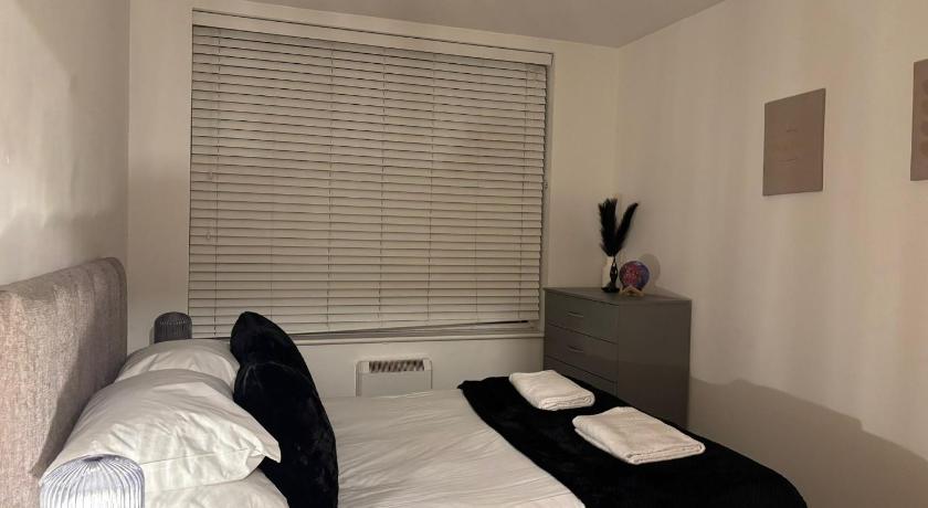 Image of Two-Bedroom Apartment 8
