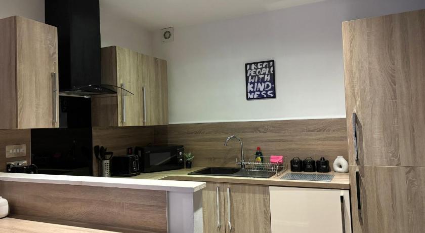 Image of Two-Bedroom Apartment 9