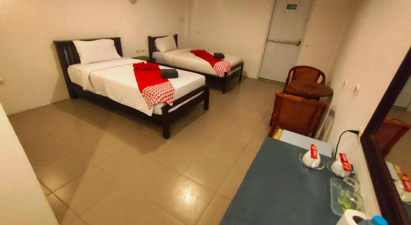 Image of Standard Twin Room 1