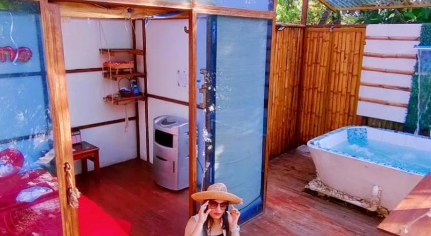 River Glamping Melgar