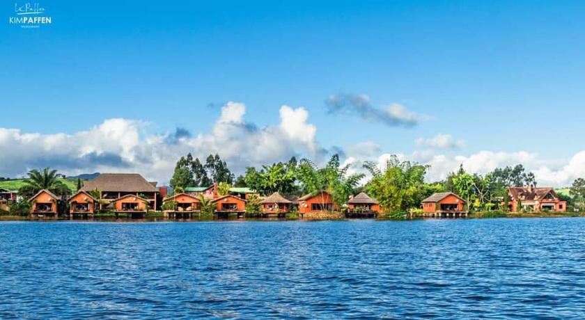 Lac Hotel Sahambavy