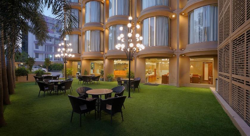 ARTILLA INN – Ahmedabad, TN