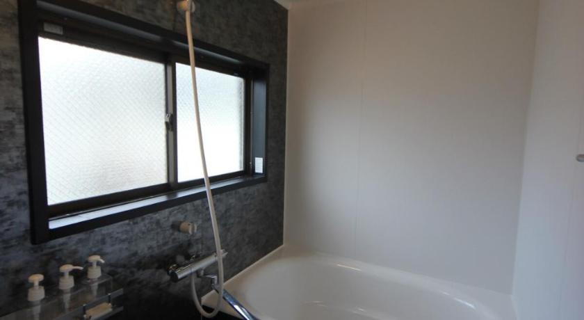 오사카 日本最大級プライベートハウス大人数でのパーティー大歓迎駅徒歩1分アスレチック付き貸切ハウスゲーム多数只今キャンペーン価格 (日本最大級プライベートハウス大人数でのパーティー大歓迎駅徒歩1分アスレチック付き貸切ハウスゲーム多数只今キャンペーン価格) 4성급 싱글룸 수영장