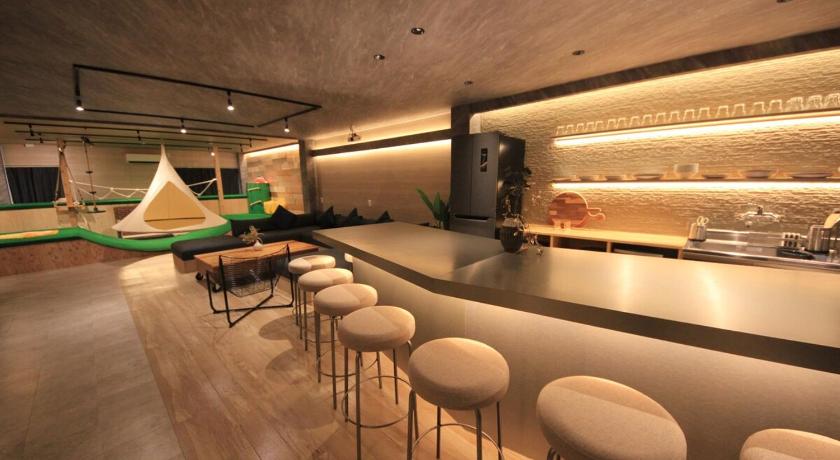 오사카 日本最大級プライベートハウス大人数でのパーティー大歓迎駅徒歩1分アスレチック付き貸切ハウスゲーム多数只今キャンペーン価格 (日本最大級プライベートハウス大人数でのパーティー大歓迎駅徒歩1分アスレチック付き貸切ハウスゲーム多数只今キャンペーン価格) 4성급 싱글룸 레스토랑