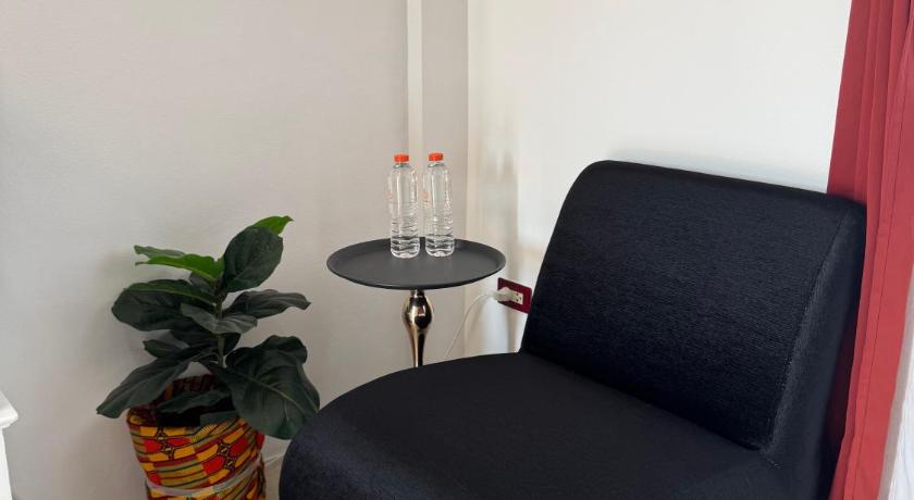 华欣 / 七岩 Venice Hotel HuaHin 3星级 酒店 外观