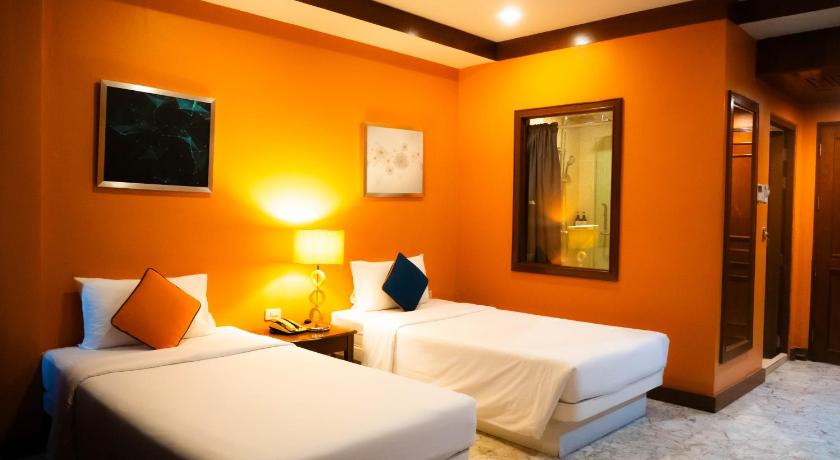 Image of Superior Twin Room 15