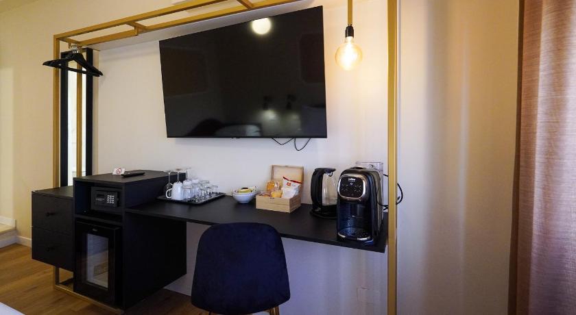 ローマ Suites 51 4つ星 ホテル ロビー