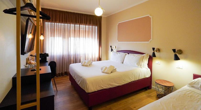 ローマ Suites 51 4つ星 ホテル スイート