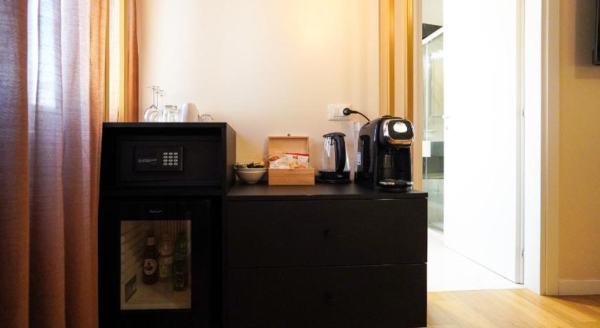 ローマ Suites 51 4つ星 ホテル 客室